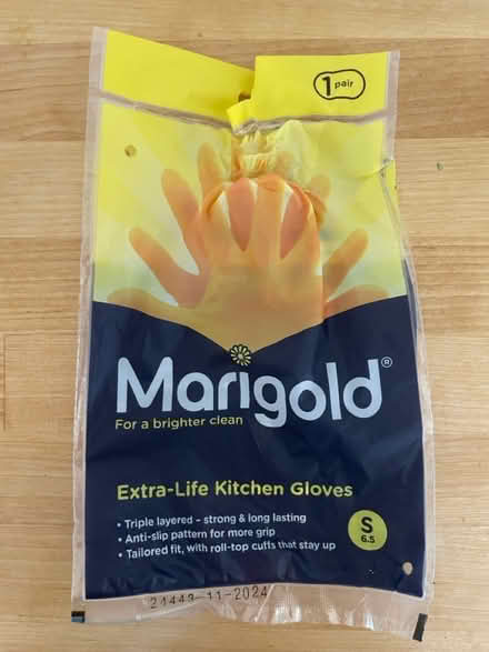Photo of free Brandnew Marigolds - Size S (WS13) #2