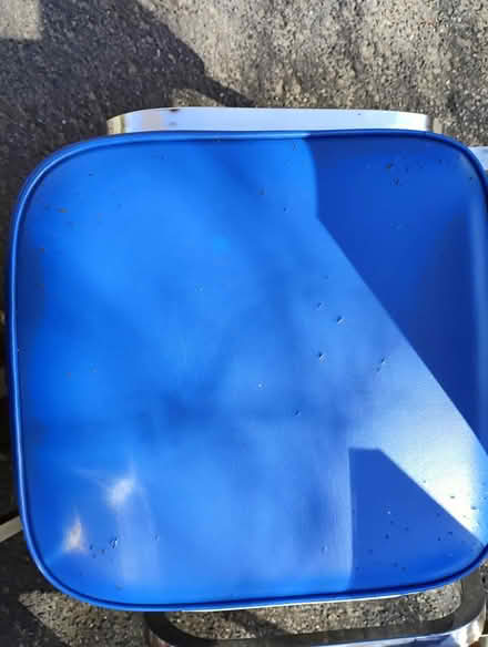 Photo of free 3 solid chairs at the curb (Alta vista) #2