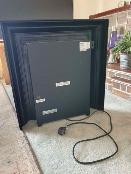 Photo of free Electric coal effect heater (Tonyrefail CF39) #3