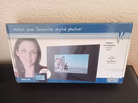 Photo of free Electronic Photo Frame (Lower Broadheath WR2) #1