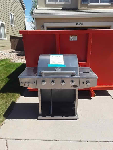 Photo of free Costco propane gas grill (10408 Tracewood drive, 80130) #3