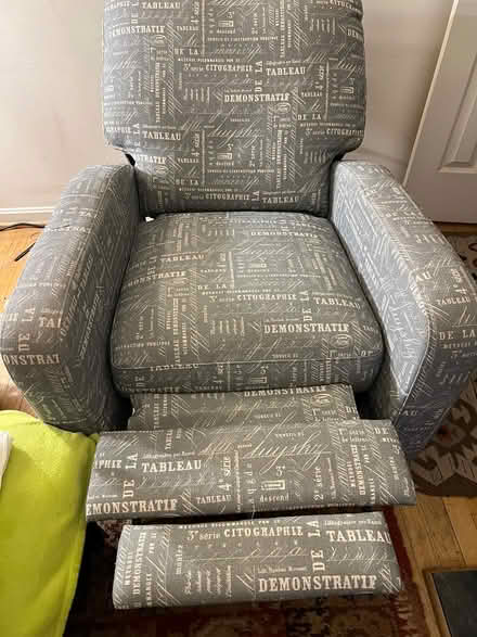 Photo of free Fabric recliner (Falls Church) #3