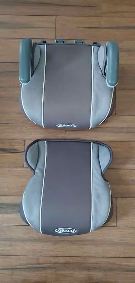Photo of free Backless booster (Columbia, Clemens Crossing) #1