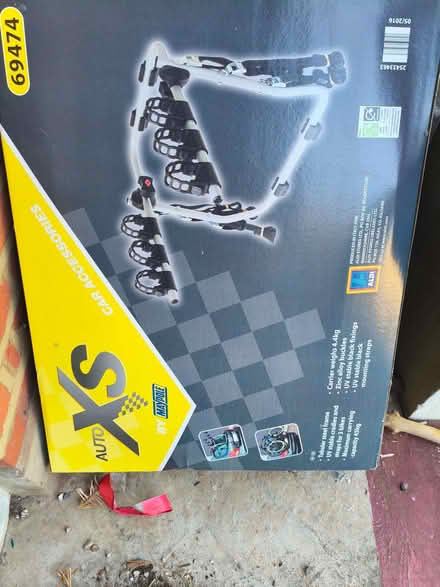 Photo of free 3 bike car rack, fits most cars, BNIB (South Norwood SE25) #1