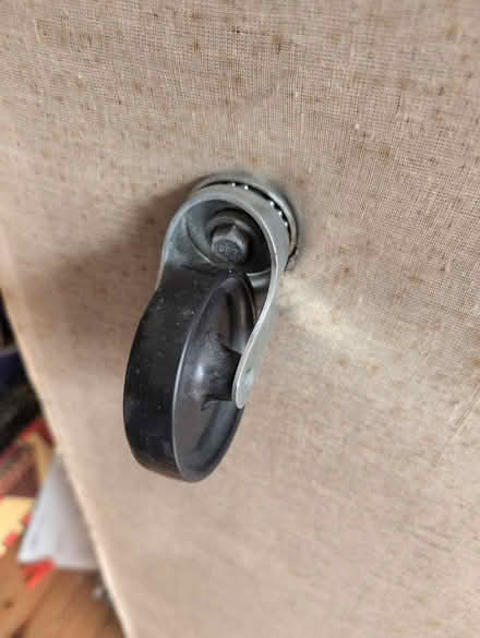Photo of free Single bed base (NW11 Temple Fortune) #3