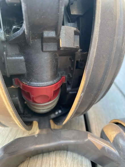 Photo of free Dyson DC40 spare or fix (Hinchley Wood KT10) #1