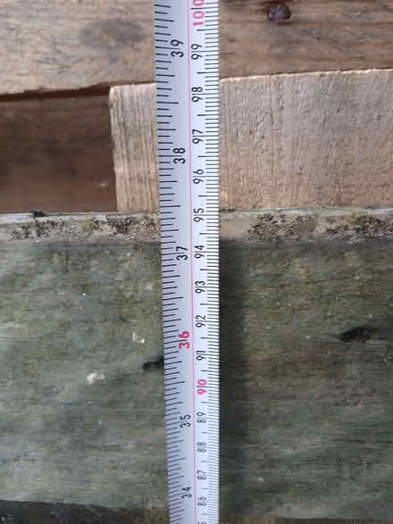 Photo of free Glass garden table top (LU1. Caddington) #1