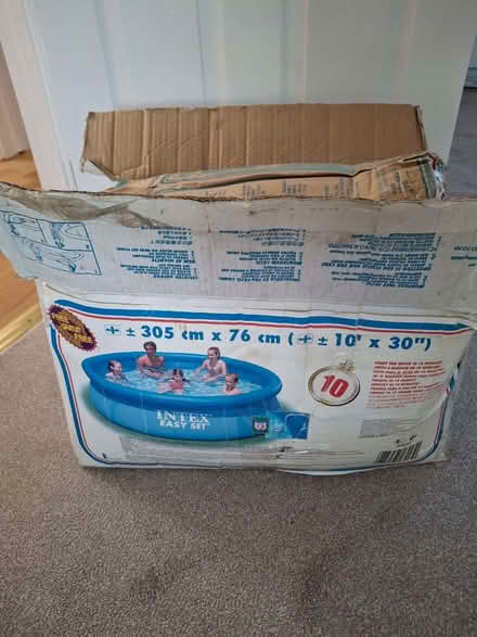 Photo of free 3 metre round pool with filter unit (Broxbourne EN10) #1