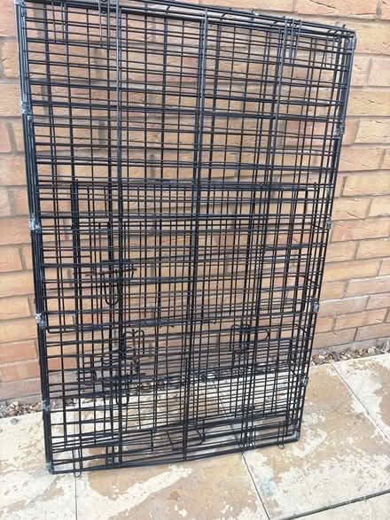 Photo of free XL dog crate (Cb23 7) #1