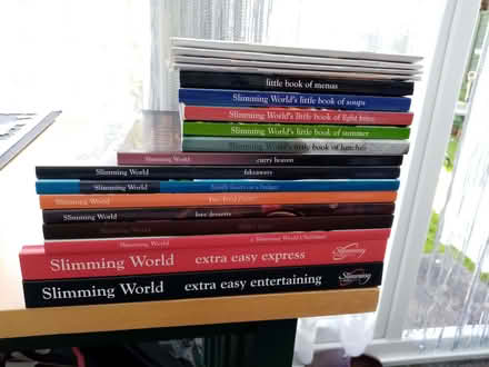 Photo of free Slimming World books (Godmanchester PE29) #1