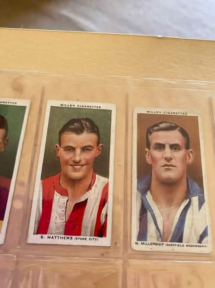 Photo of free Wills cigarette football poster (Belper DE56) #2