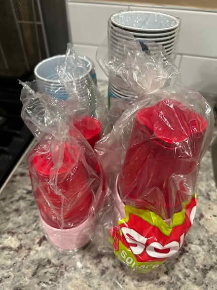 Photo of free Plastic solo cups (various sizes) (Hyattsville, MD) #1