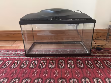 Photo of free Fish tank (CT52JG) #1