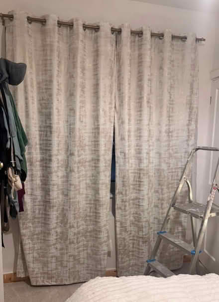 Photo of free Curtains as good as new (SE1) #1