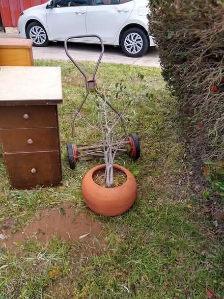 Photo of free furniture (Clairemont) #1