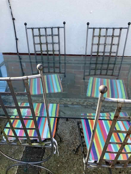 Photo of free Outdoor Table and Chairs (CT19) #1
