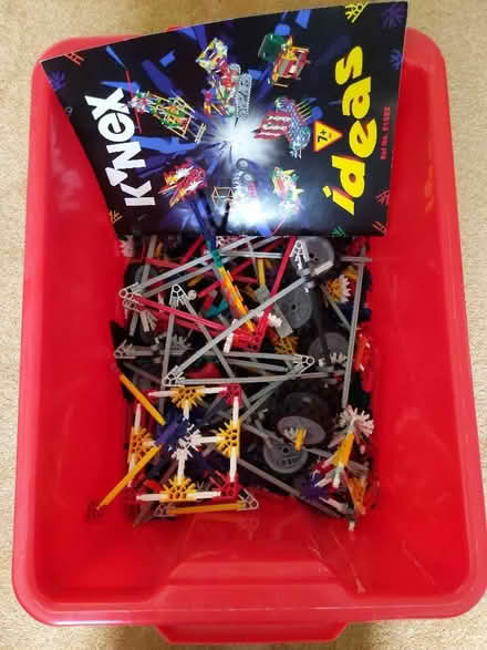Photo of free K'Nex Pieces & Guides (Headington Quarry OX3) #1