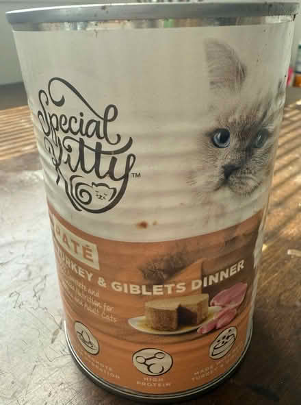 Photo of free Cat food (Lowell) #2