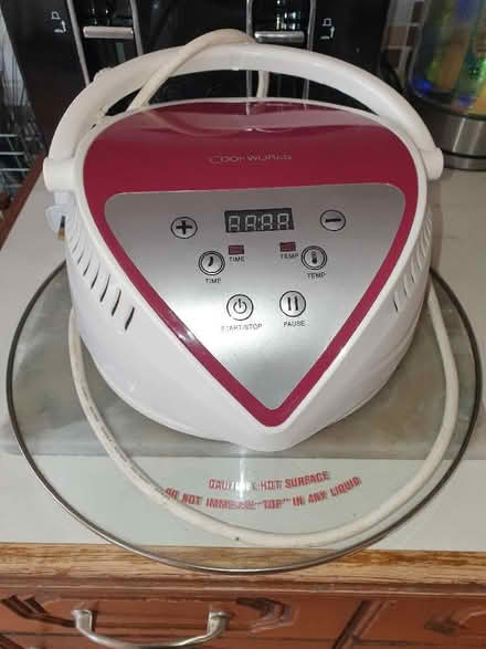 Photo of free Halogen oven / Air fryer (Denton M34) #3