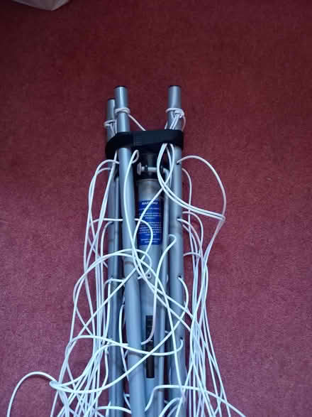 Photo of free Rotary Washing Line (Ilford IG1) #2