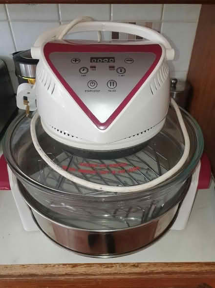 Photo of free Halogen oven / Air fryer (Denton M34) #1