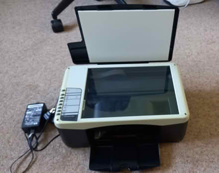 Photo of free HP inkjet printer / scanner (Central Letchworth) #1