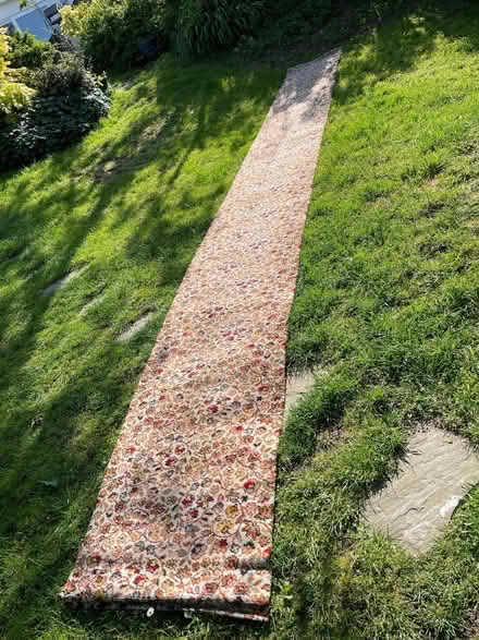 Photo of free Floral design carpet runner (Northaw EN6) #3