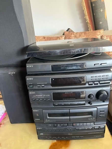 Photo of free Sony stacking hi-fi unit (Oldbrook MK6) #1