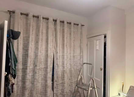 Photo of free Curtains as good as new (SE1) #3