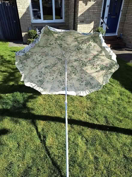 Photo of free Parasol (Kelvindale G20) #1