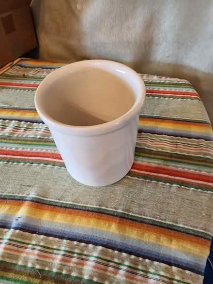 Photo of free Kitchen Utensil Holder (Central District/Madrona) #1