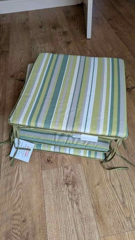 Photo of free 6 Garden Seat Pads (ME9) #1
