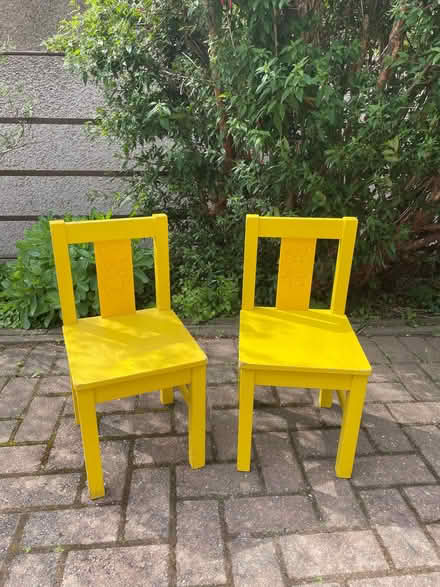 Photo of free Kids chairs (Buckstone EH10) #1