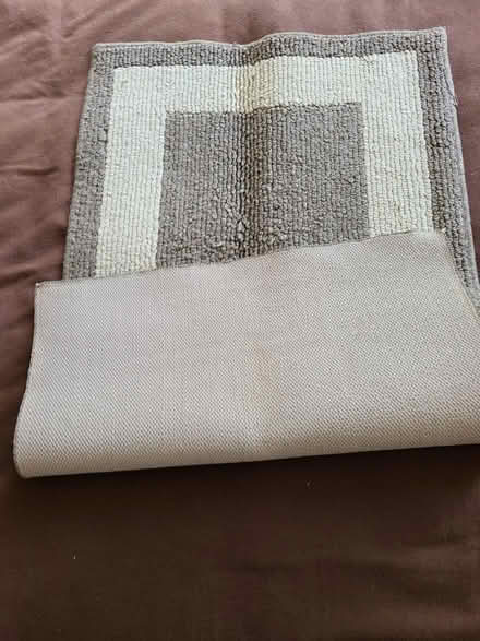 Photo of free Small rug (South Berkeley) #2