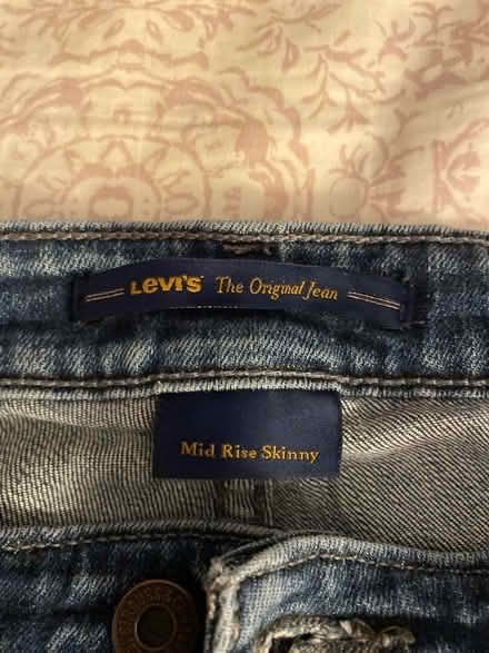 Photo of free Levi’s low rise (Bloomfield) #1