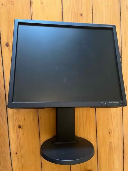 Photo of free 19” NEC MultiSync EA190M monitor (Bellevue EH7) #1