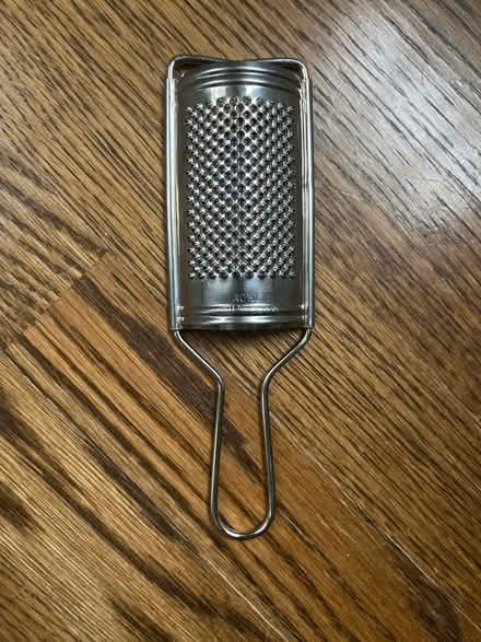 Photo of free Nutmeg grinder (Pease) #1