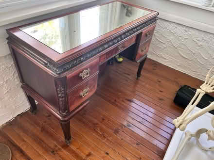 Photo of free Mirror top desk (Paoli) #1