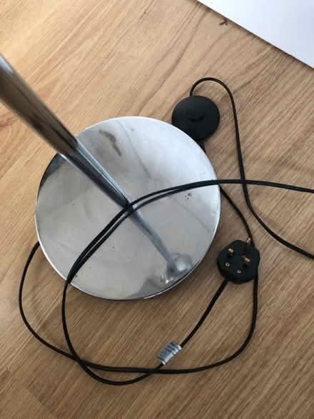 Photo of free Standing lamp (High Green, S35) #3
