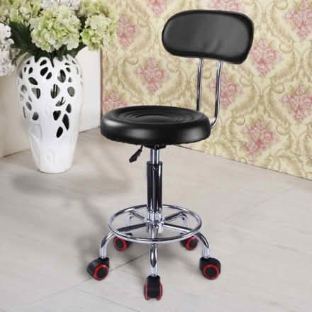 Photo of Swivel chair (UB5 Northolt) #1