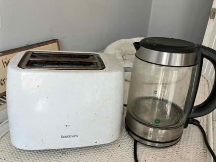 Photo of free Kettle and toaster (M24) #1