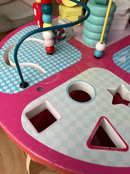 Photo of free Baby/Toddler Activity Table (DA3) #2