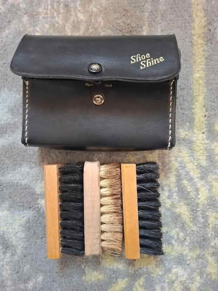 Photo of free Shoe brush set (Harrogate HG1) #1