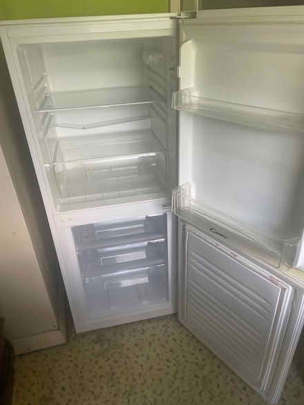 Photo of free Fridge Freezer (Islington N1) #2