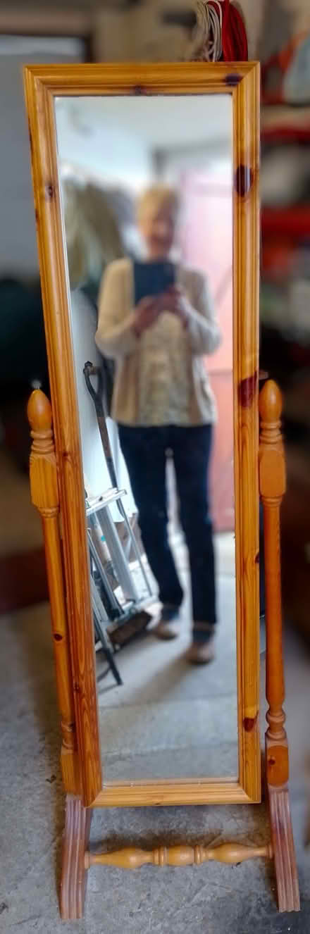 Photo of free Full length mirror on stand (Starkholmes DE4) #1