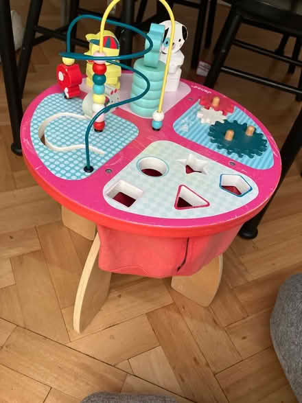 Photo of free Baby/Toddler Activity Table (DA3) #1