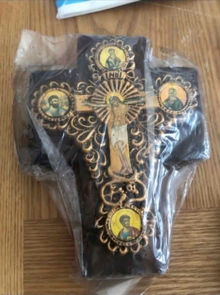 Photo of free Wooden Cross (Cheshunt En8) #1