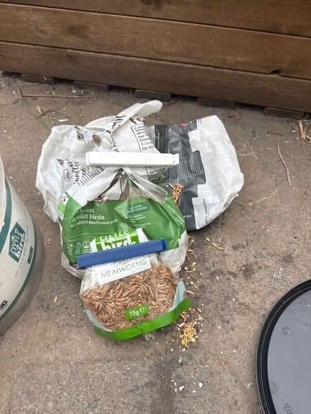 Photo of free Fat balls and bird feed (Croydon/West Wickham) #2