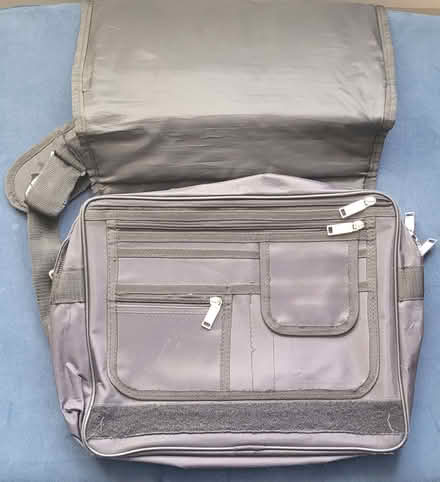 Photo of free Multi use bag (Slough central SL1) #3