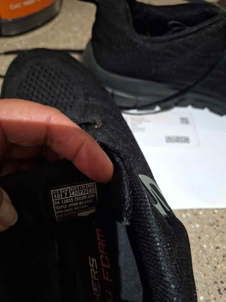 Photo of free Black sketchers trainers (Spondon DE21) #3